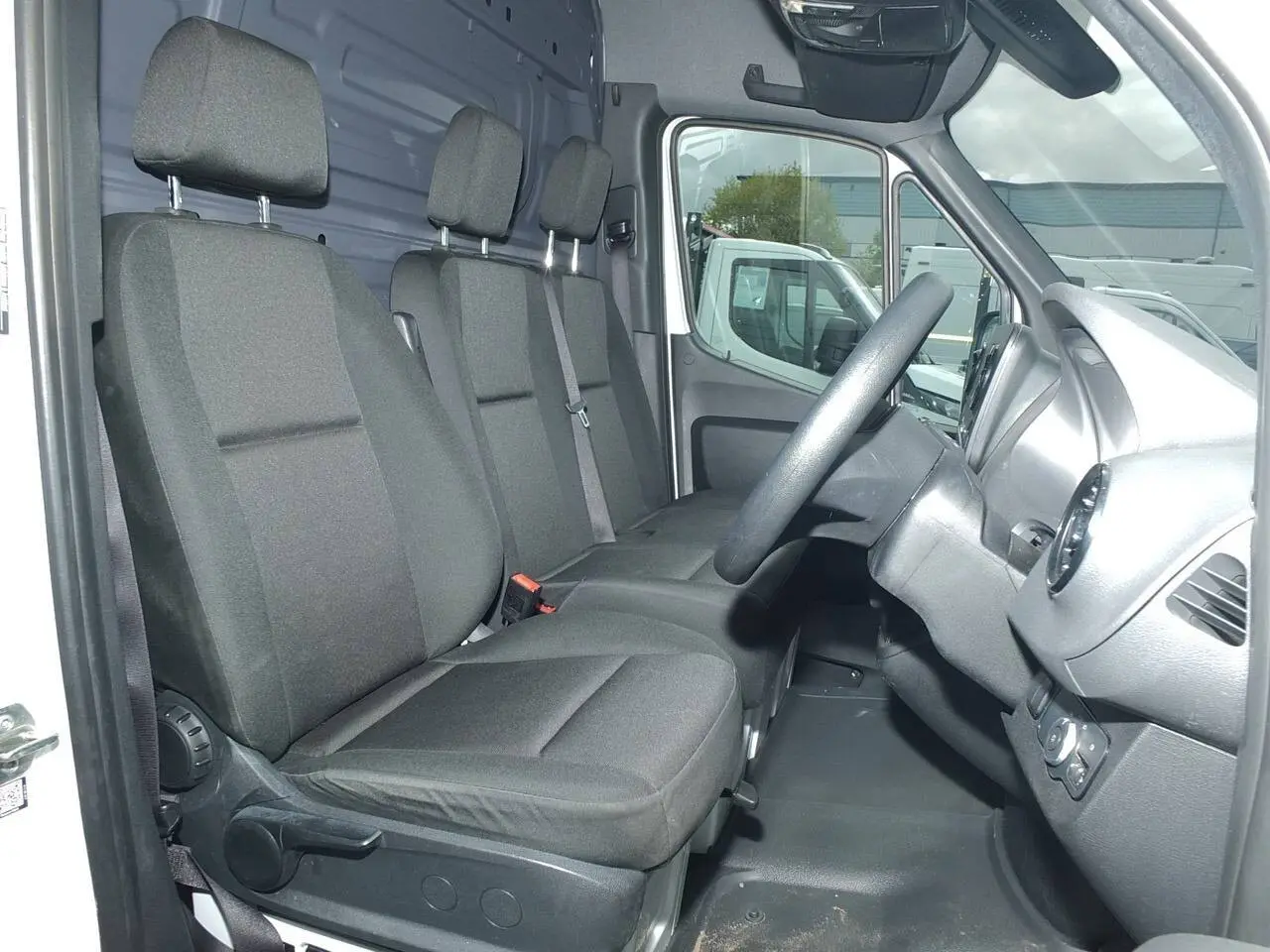 2022 Mercedes-Benz Sprinter, photo 6