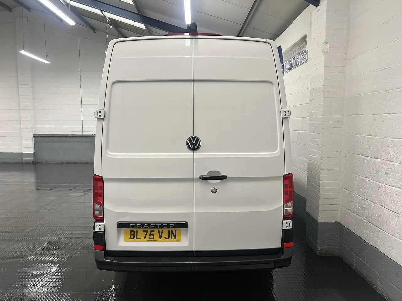 2025 Volkswagen Crafter, photo 4