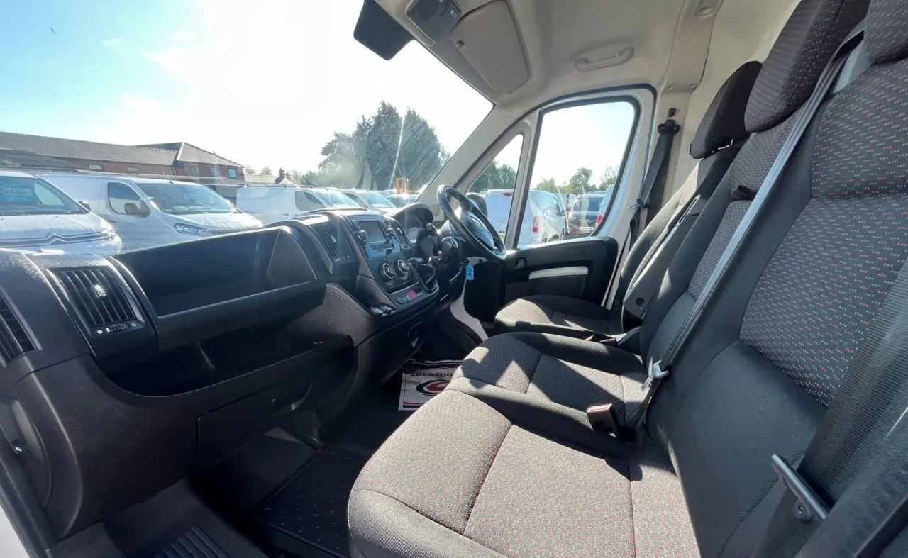 2022 Vauxhall Movano, photo 6