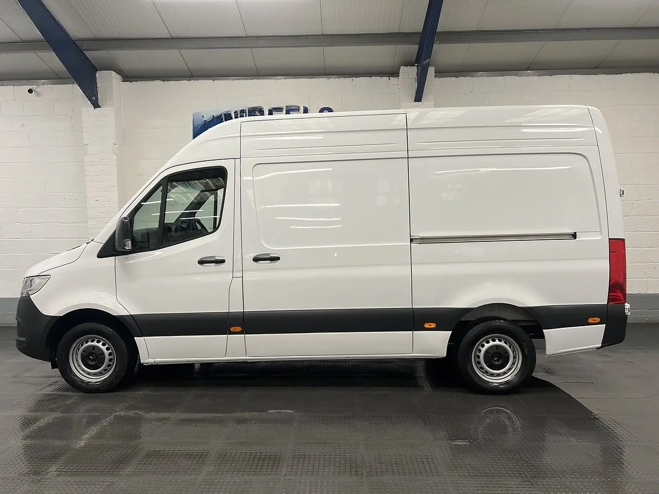 2024 Mercedes-Benz Sprinter