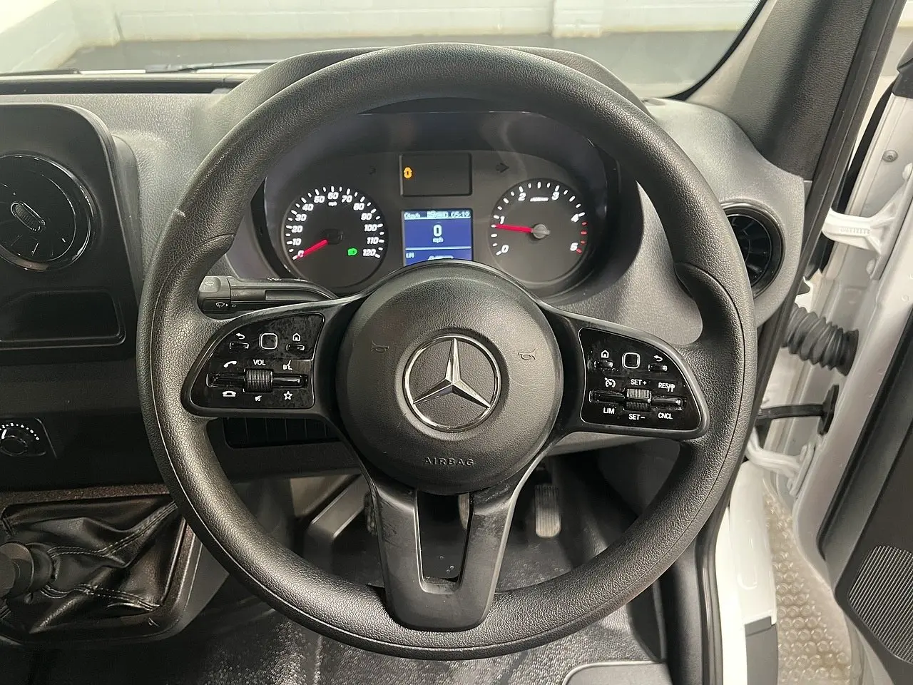 2024 Mercedes-Benz Sprinter, photo 5