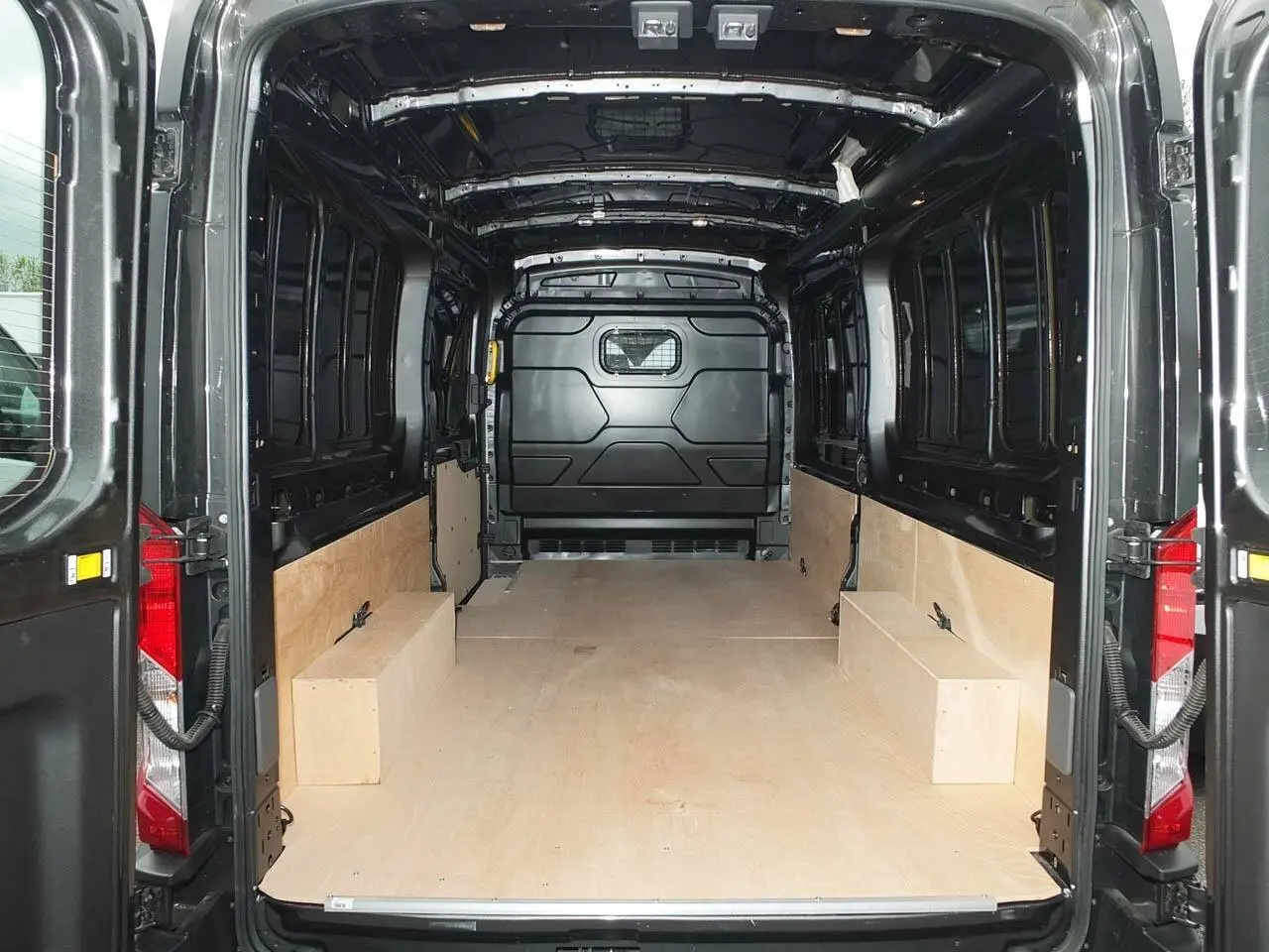 2024 Ford Transit, photo 2