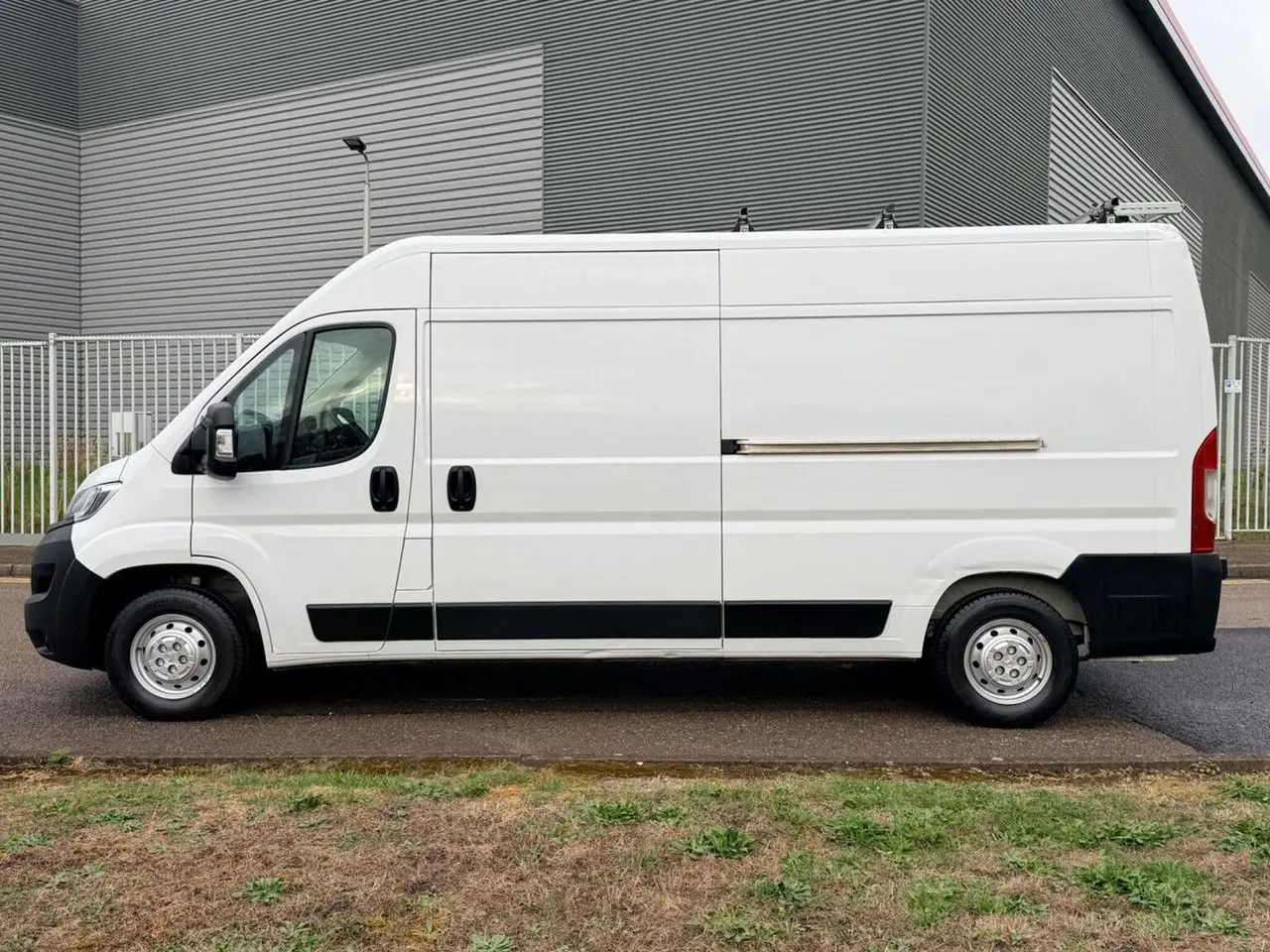 2022 Vauxhall Movano