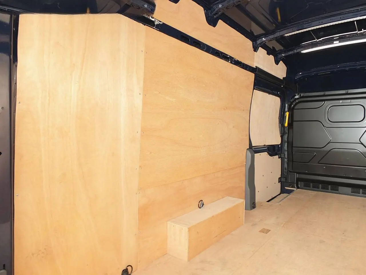 2025 Ford Transit, photo 3