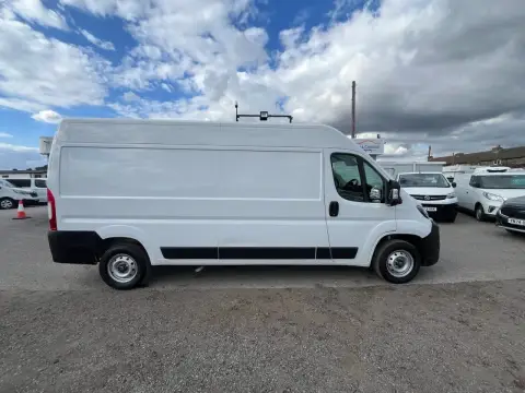 2025 Toyota Proace Max