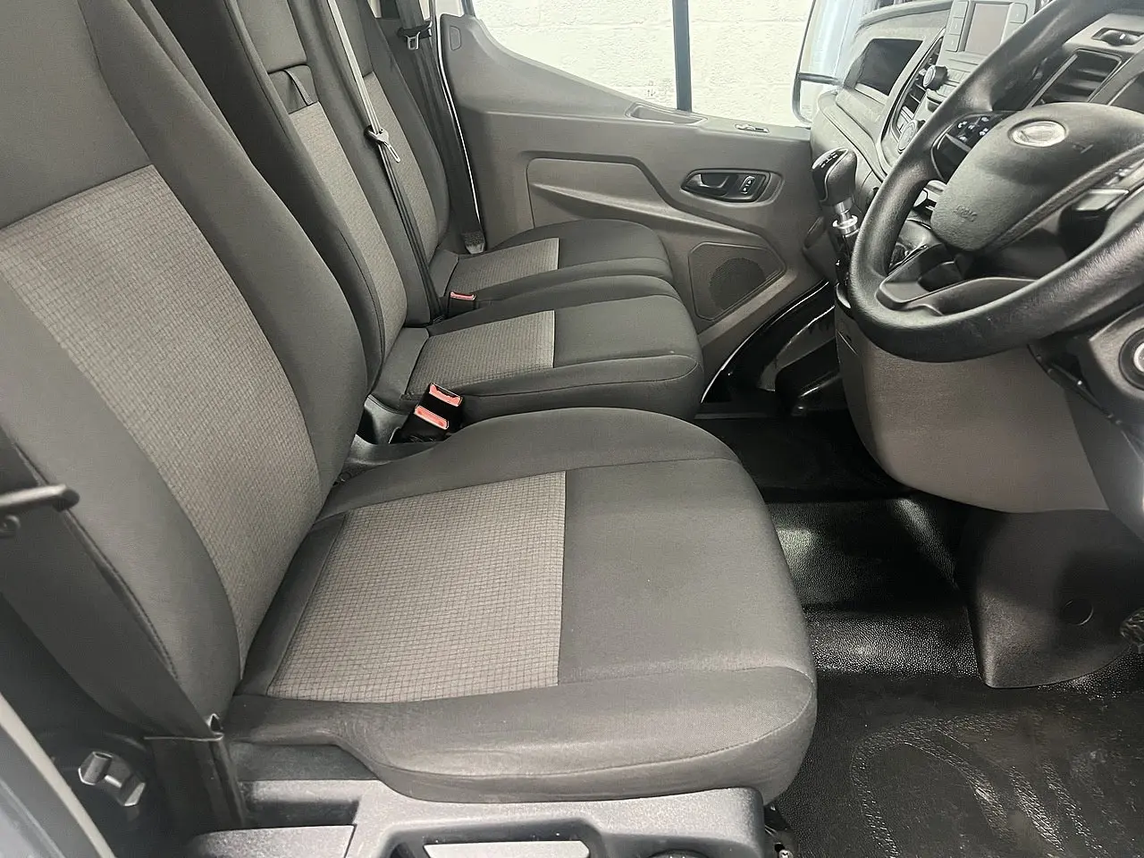 2022 Ford Transit, photo 6