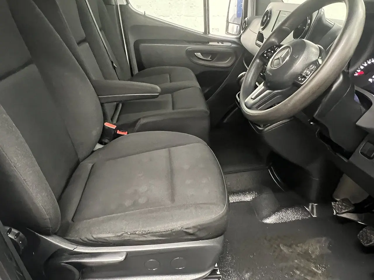 2021 Mercedes-Benz Sprinter, photo 6