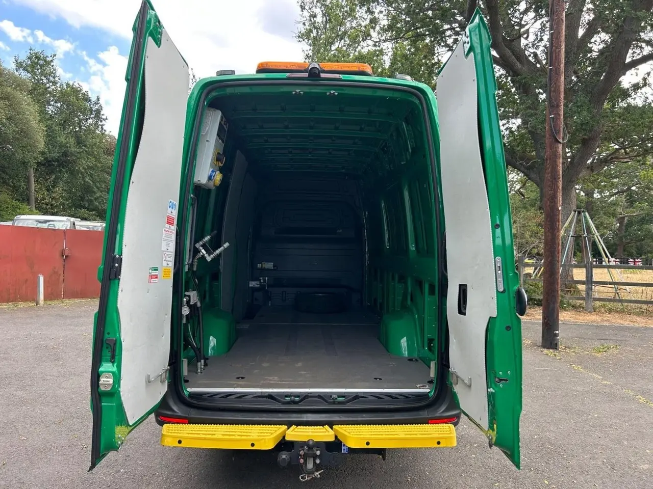2023 Mercedes-Benz Sprinter, photo 2