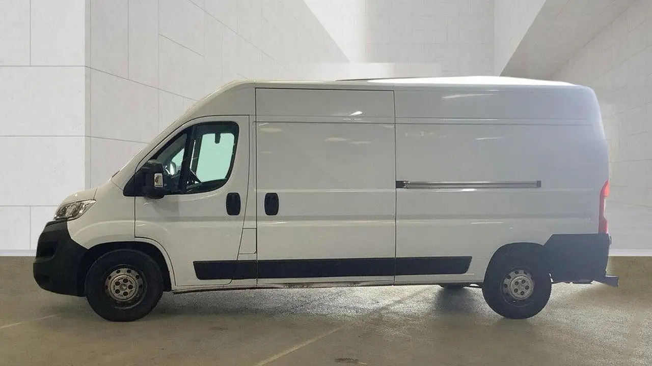 2022 Vauxhall Movano