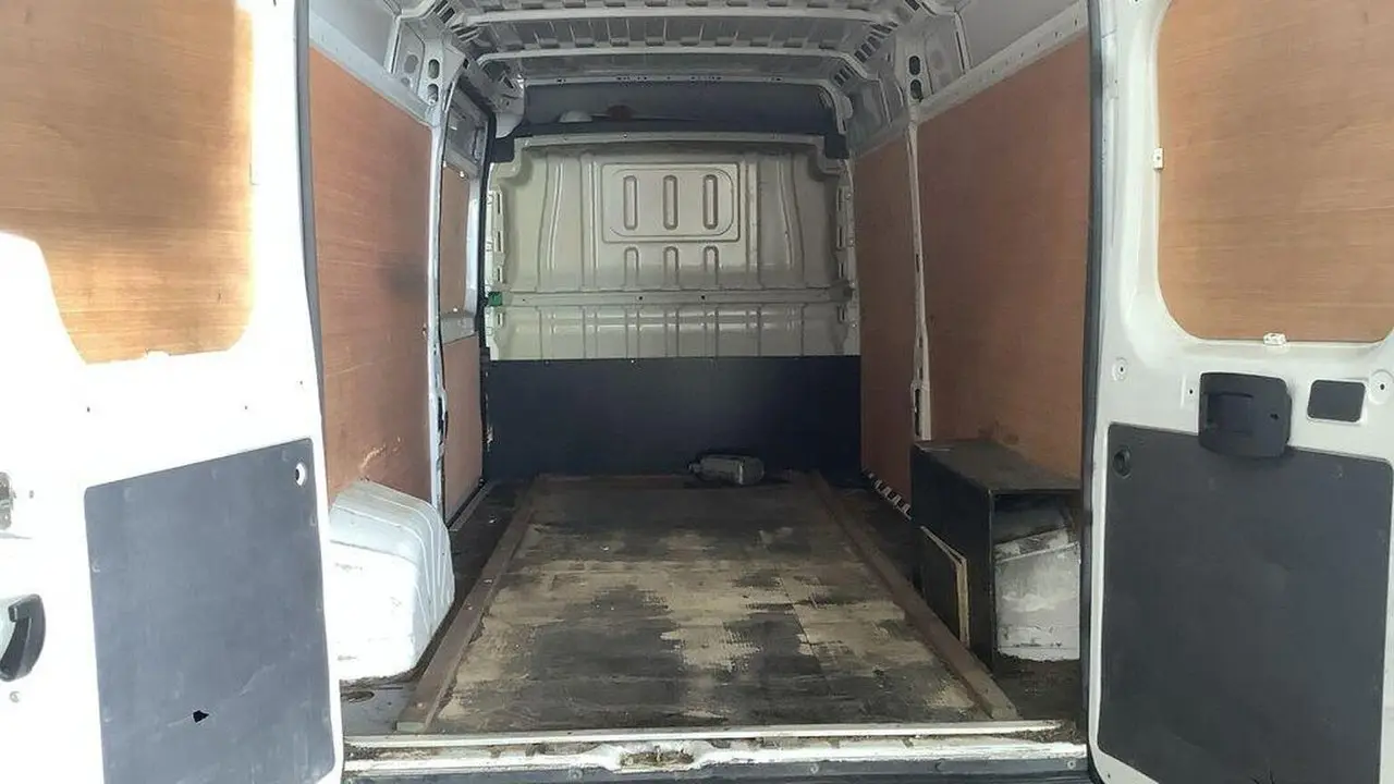 2022 Vauxhall Movano, photo 2