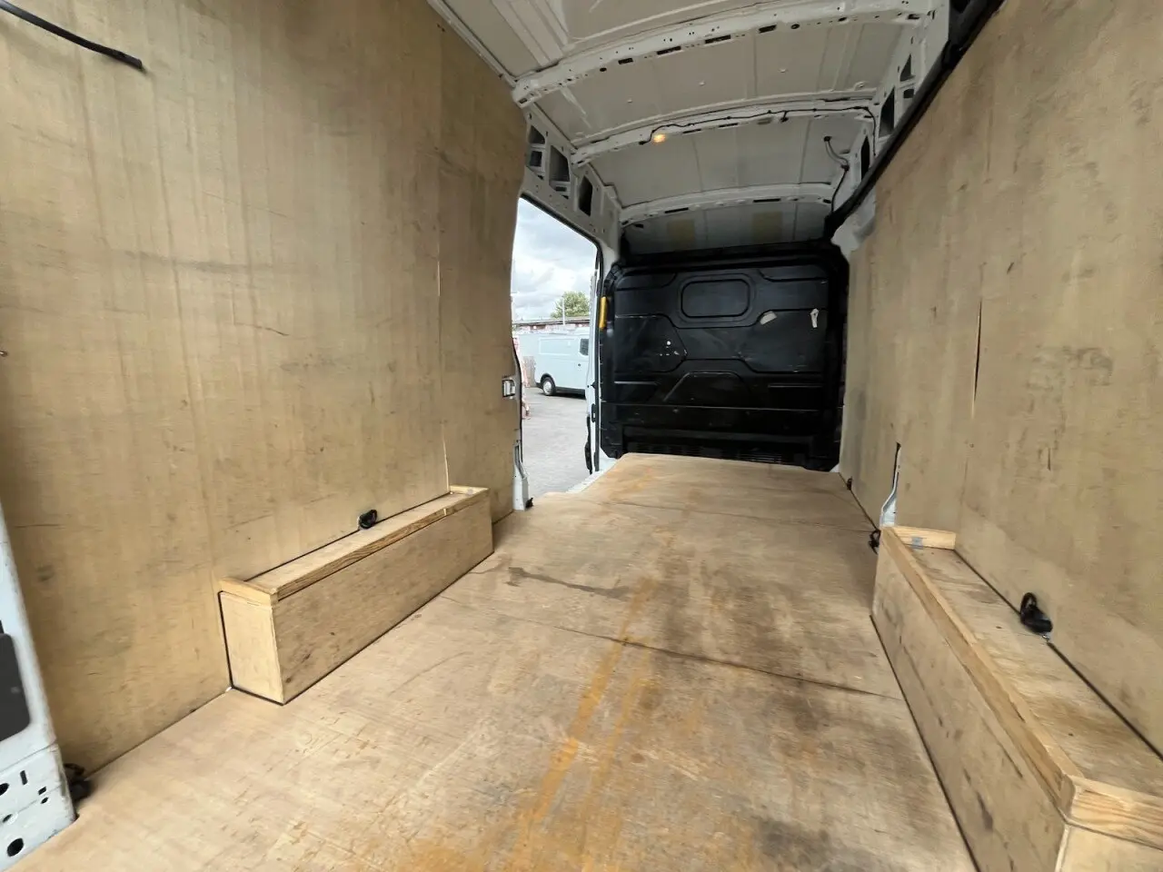 2022 Ford Transit, photo 3