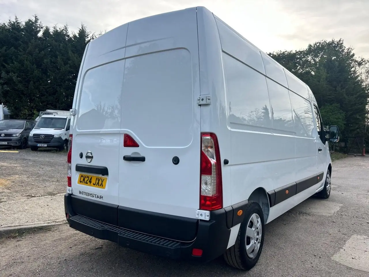 2024 Nissan Interstar, photo 4