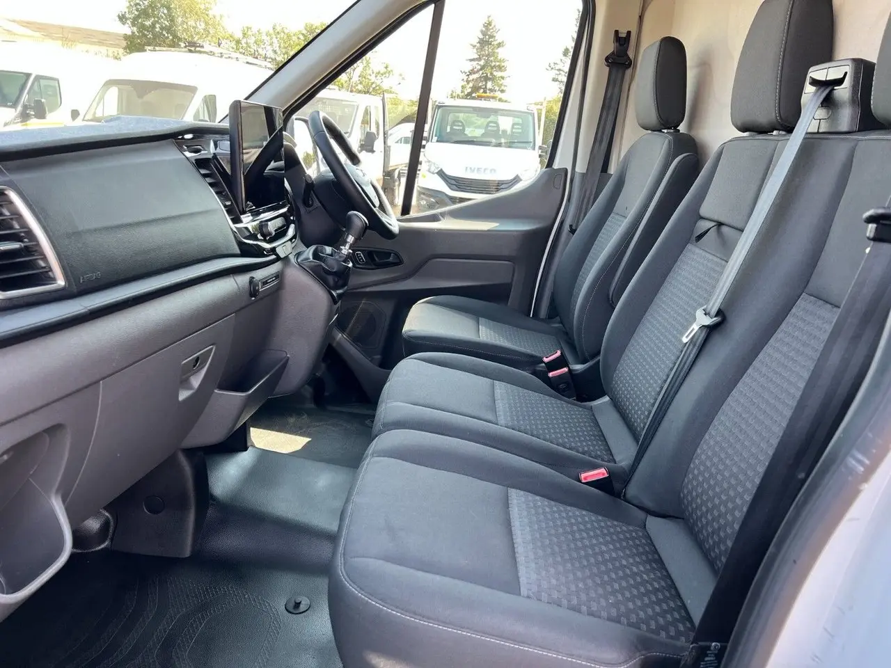 2025 Ford Transit, photo 6