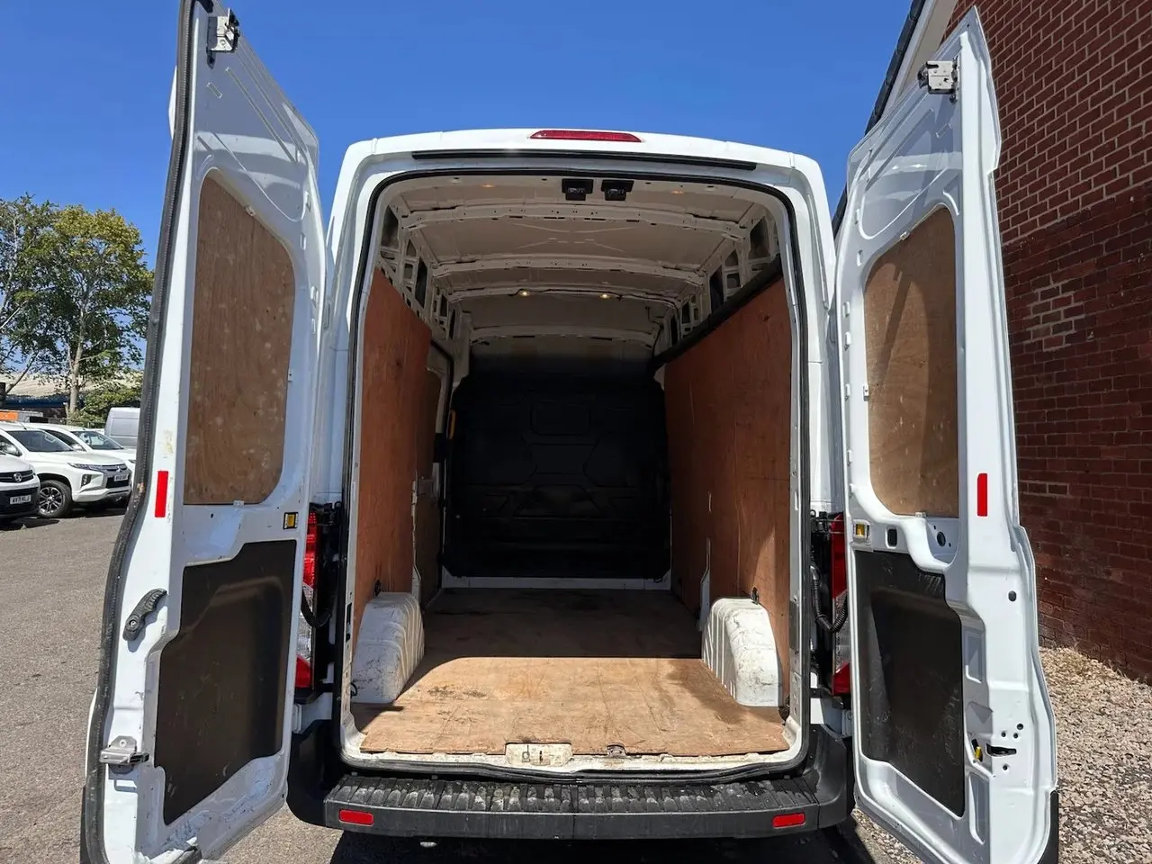 2023 Ford Transit, photo 2