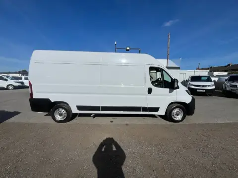 2025 Toyota Proace Max