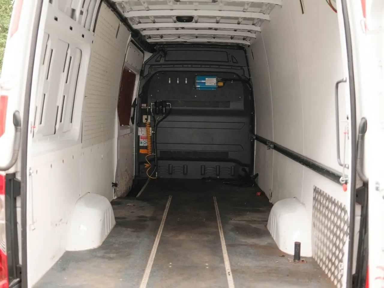 2021 Mercedes-Benz Sprinter, photo 2
