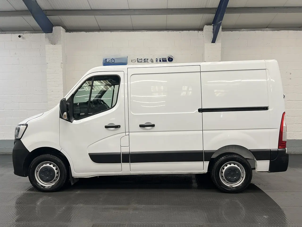 2023 Renault Master