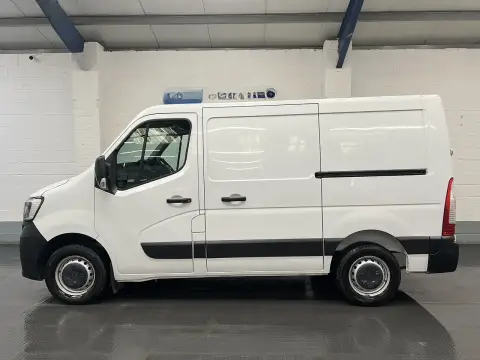 2023 Renault Master
