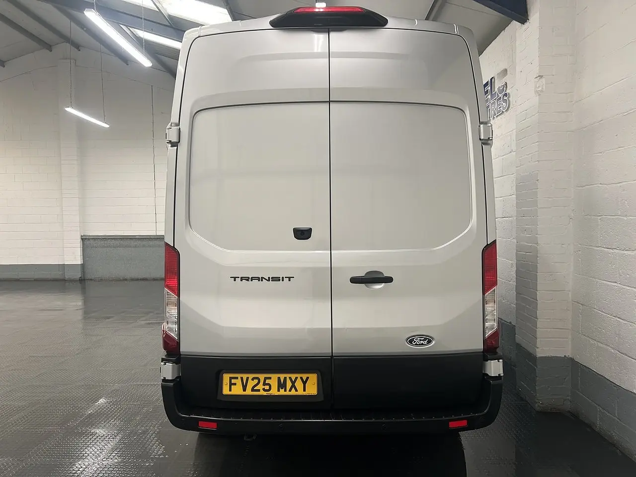 2025 Ford Transit, photo 4