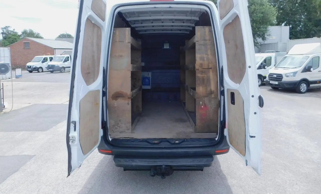 2020 Mercedes-Benz Sprinter, photo 3