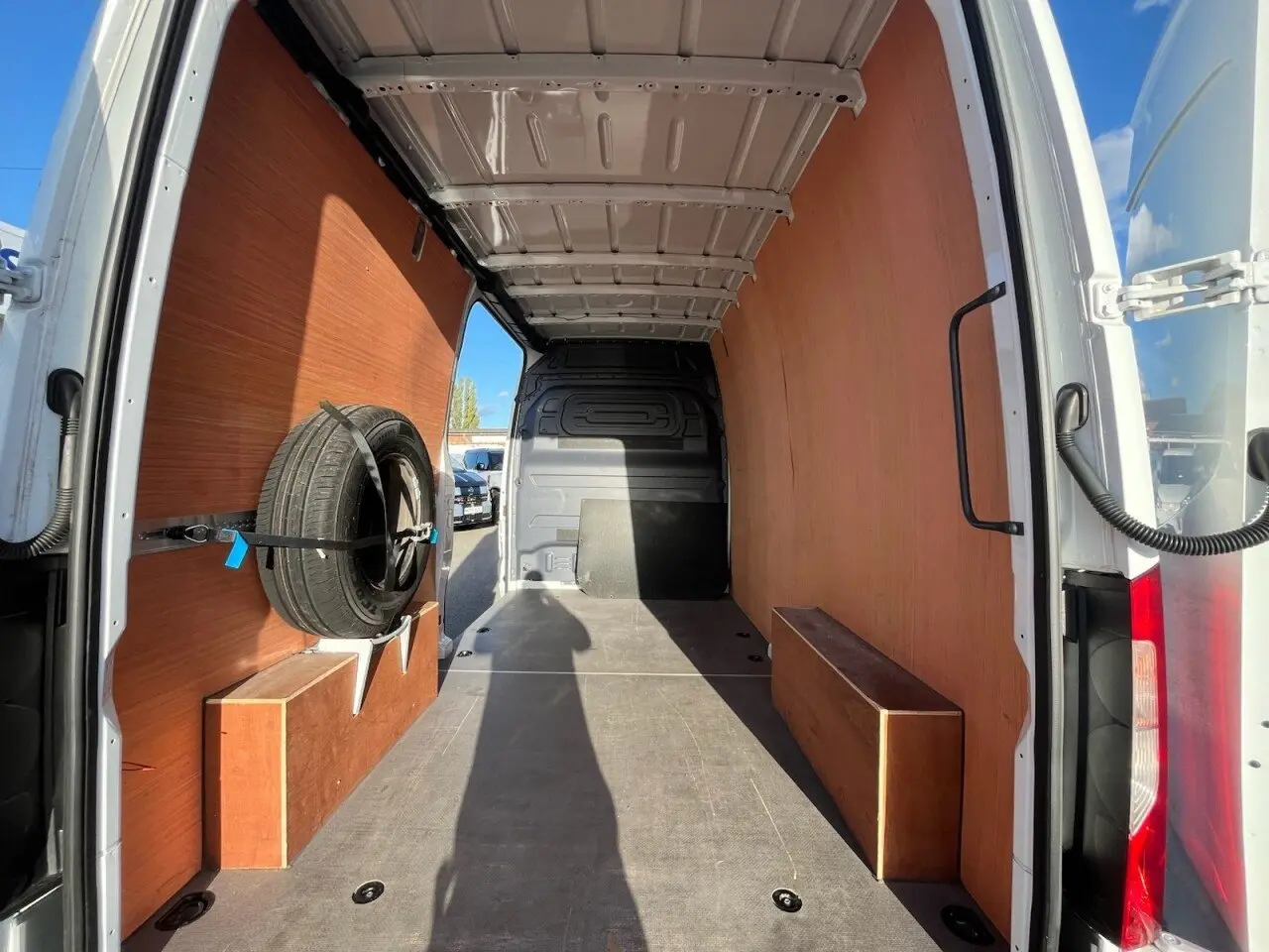 2022 Mercedes-Benz eSprinter, photo 3