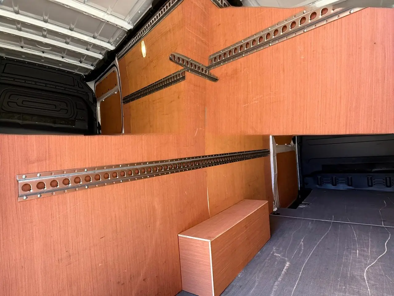 2023 Mercedes-Benz Sprinter, photo 2