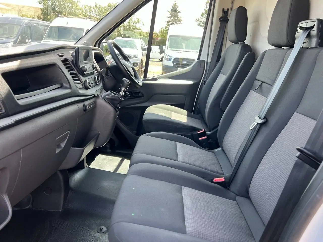 2022 Ford Transit, photo 5