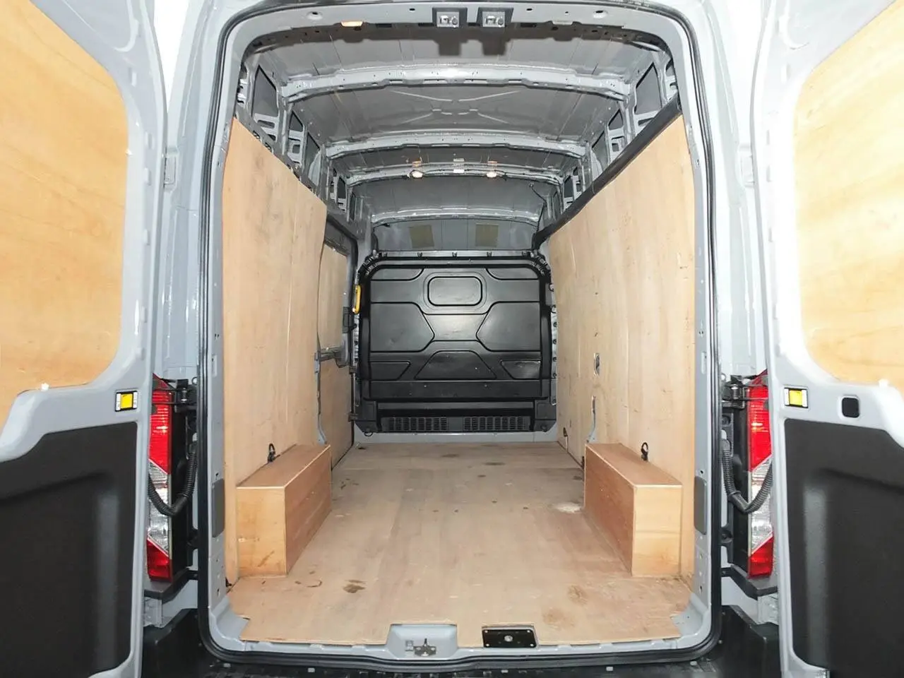 2024 Ford Transit, photo 2