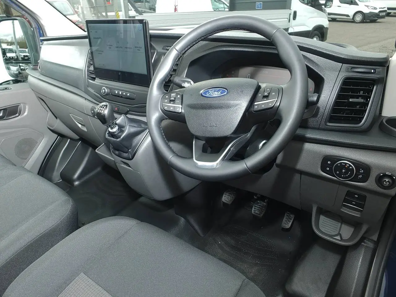2025 Ford Transit, photo 5