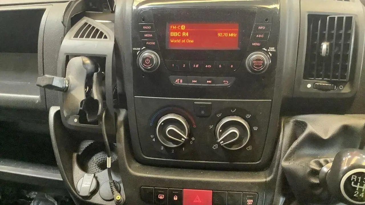 2022 Vauxhall Movano, photo 5