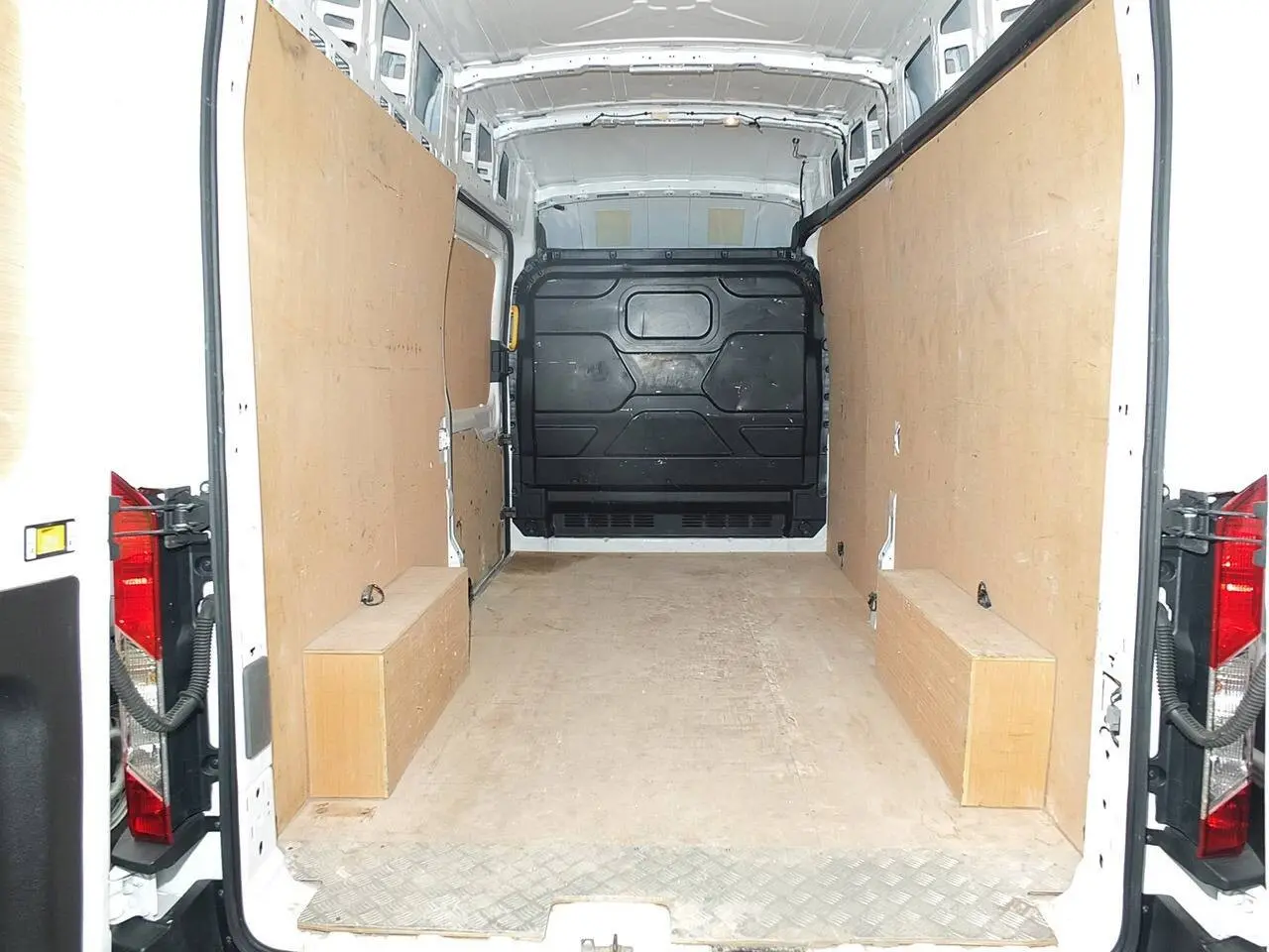 2023 Ford Transit, photo 2