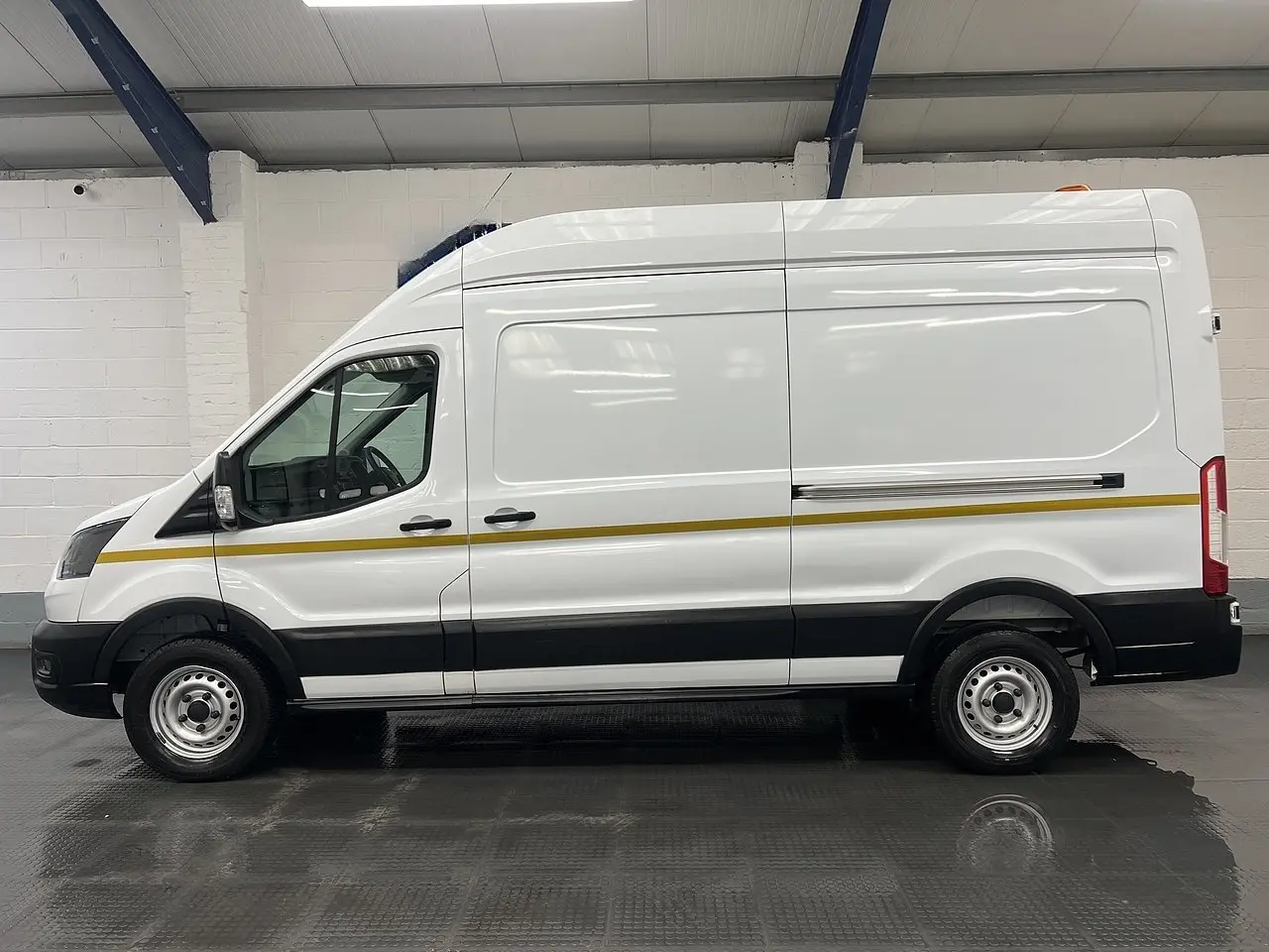 2023 Ford Transit
