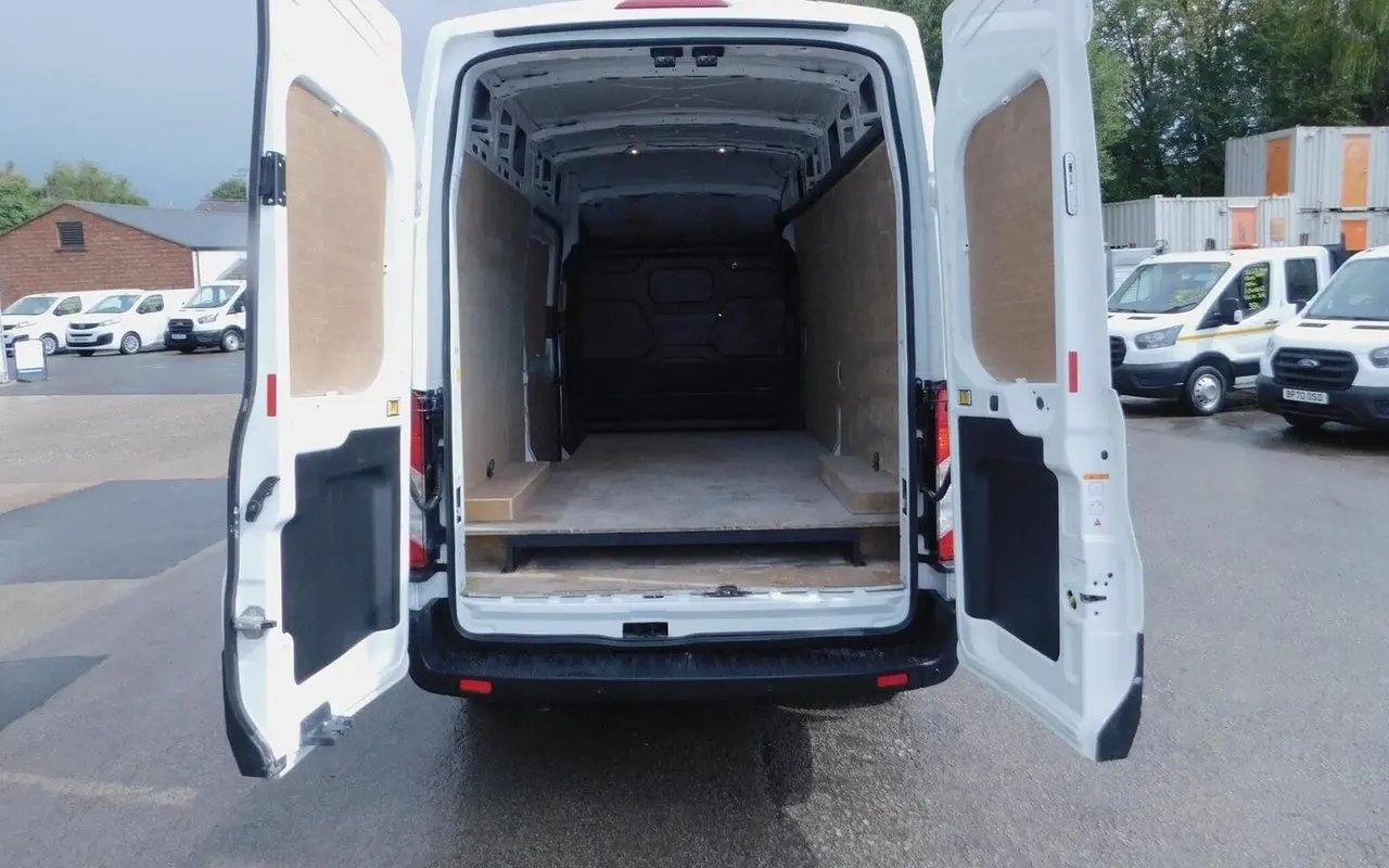 2022 Ford Transit, photo 3