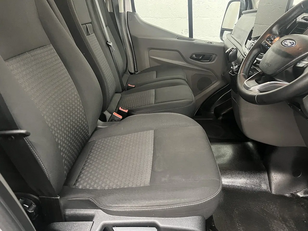 2025 Ford Transit, photo 6