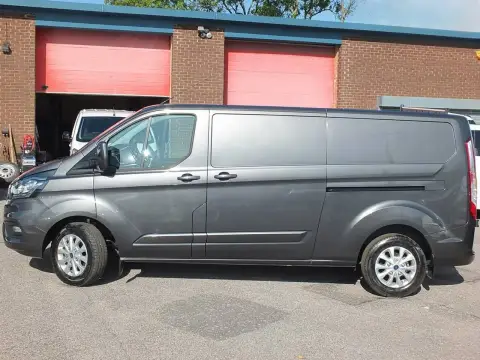 2023 Ford Transit Custom