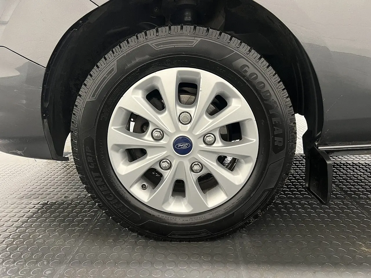 2023 Ford Transit Custom, photo 2