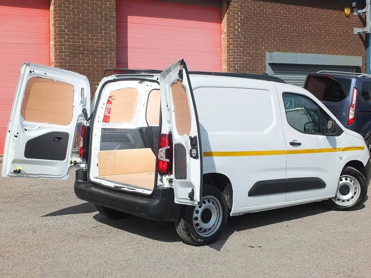 2023 Citroen Berlingo, photo 3