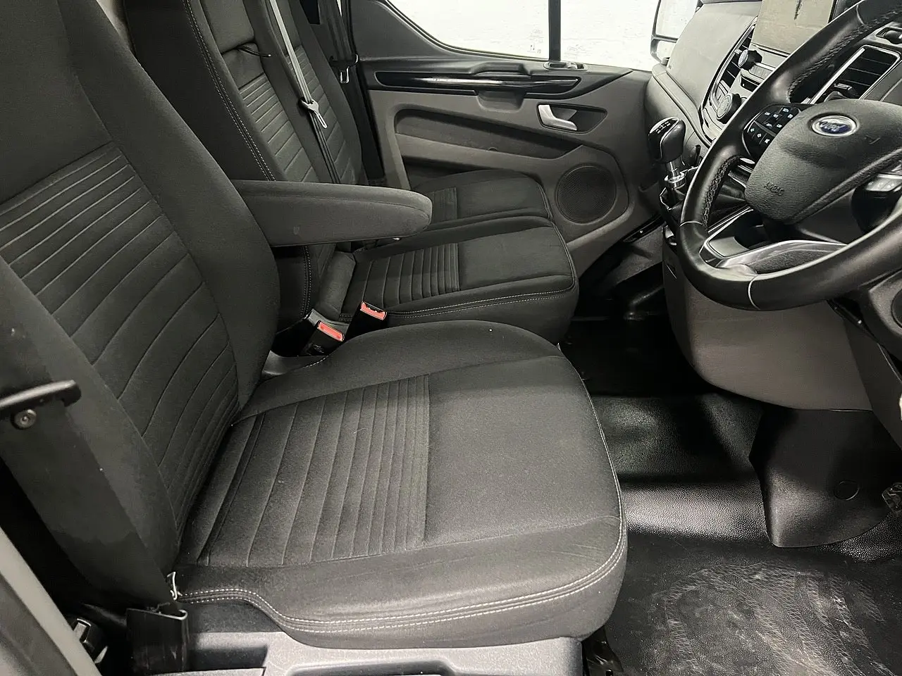 2023 Ford Transit Custom, photo 6