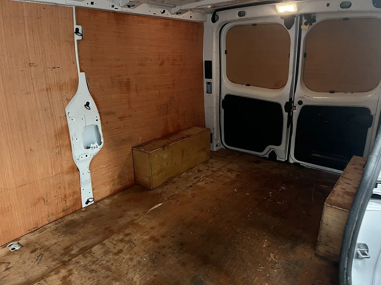 2023 Renault Trafic, photo 2