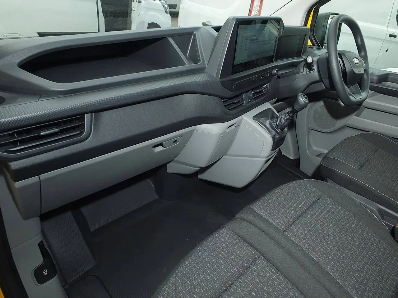 2025 Ford Transit Custom, photo 7