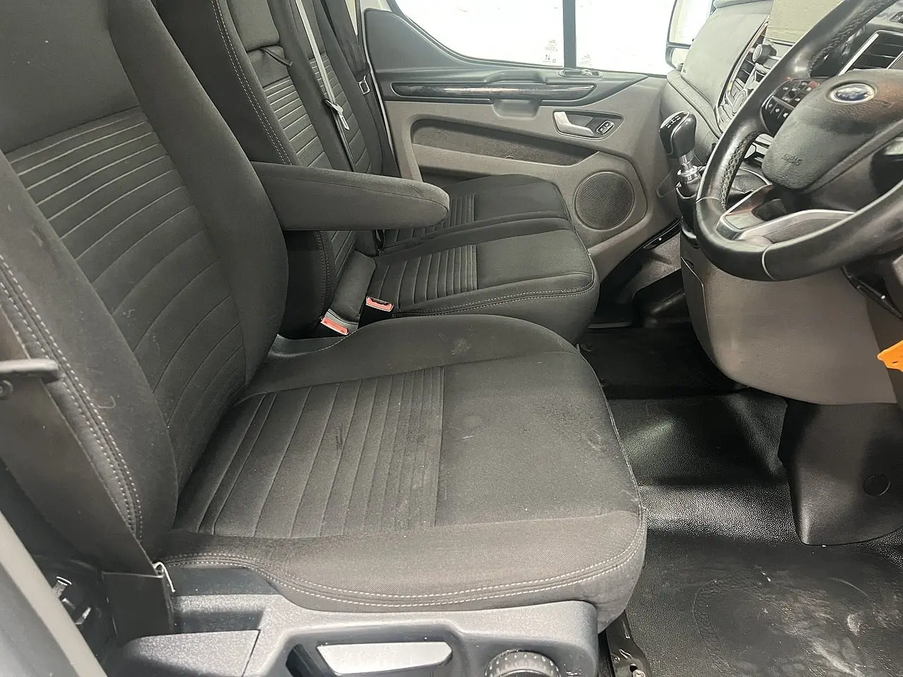 2023 Ford Transit Custom, photo 6