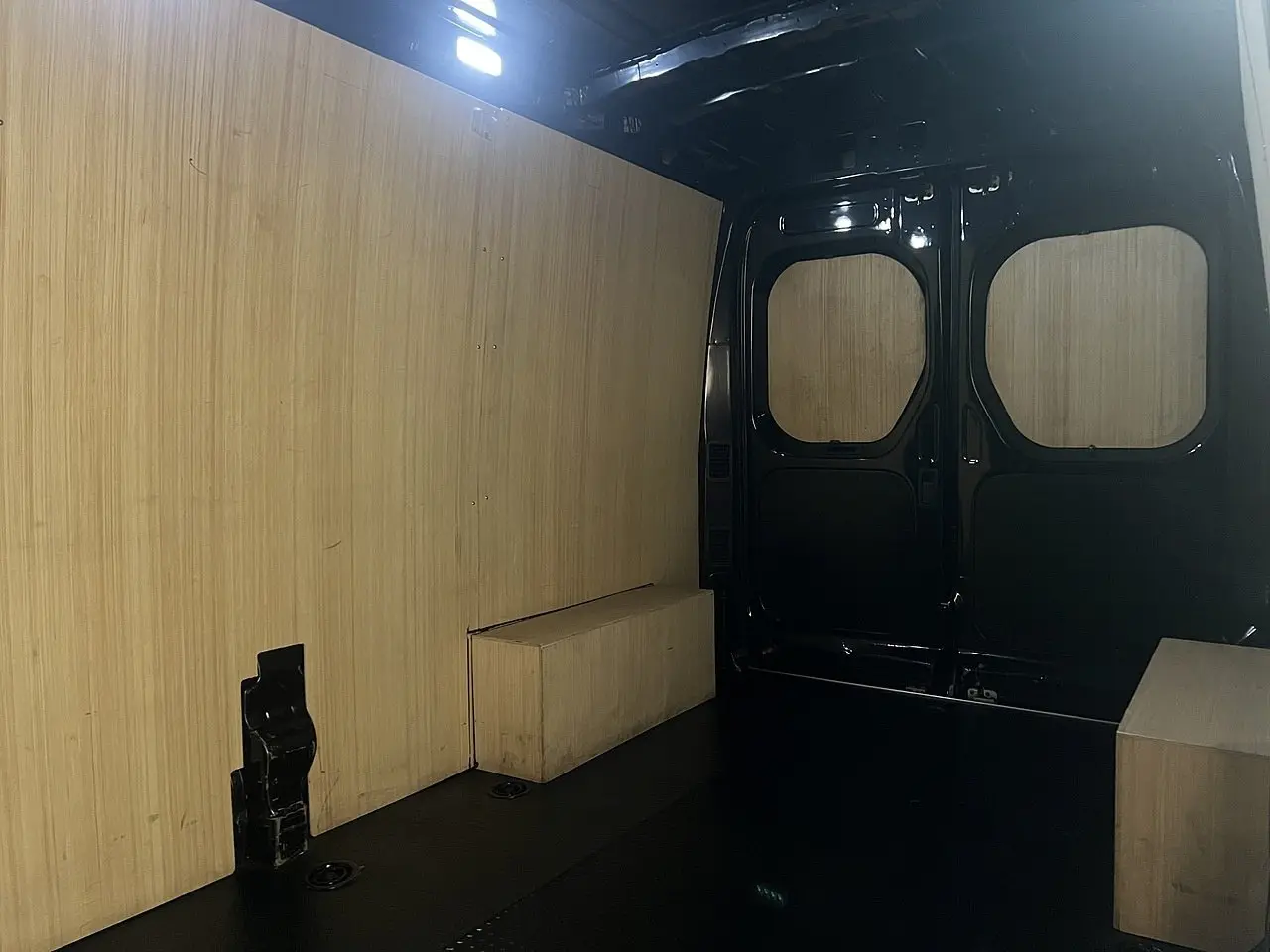 2023 Maxus Deliver 9, photo 2