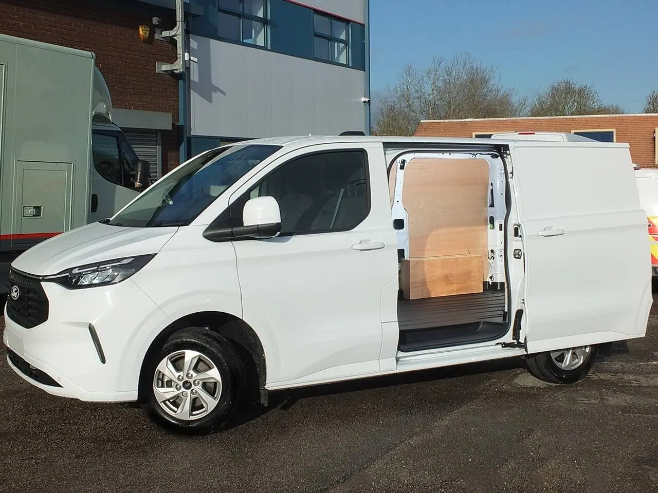2023 Ford Transit Custom, photo 4