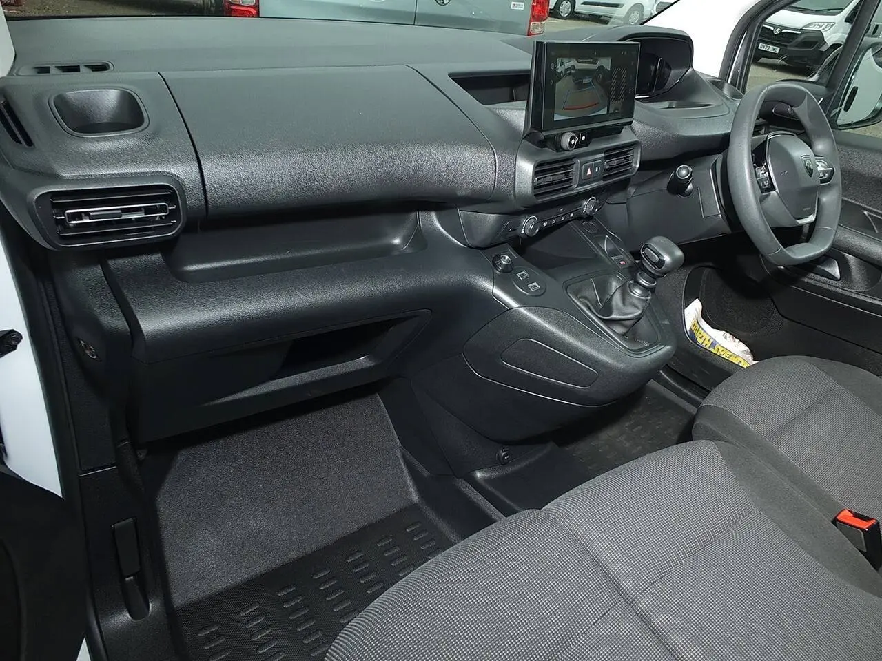 2024 Peugeot Partner, photo 6