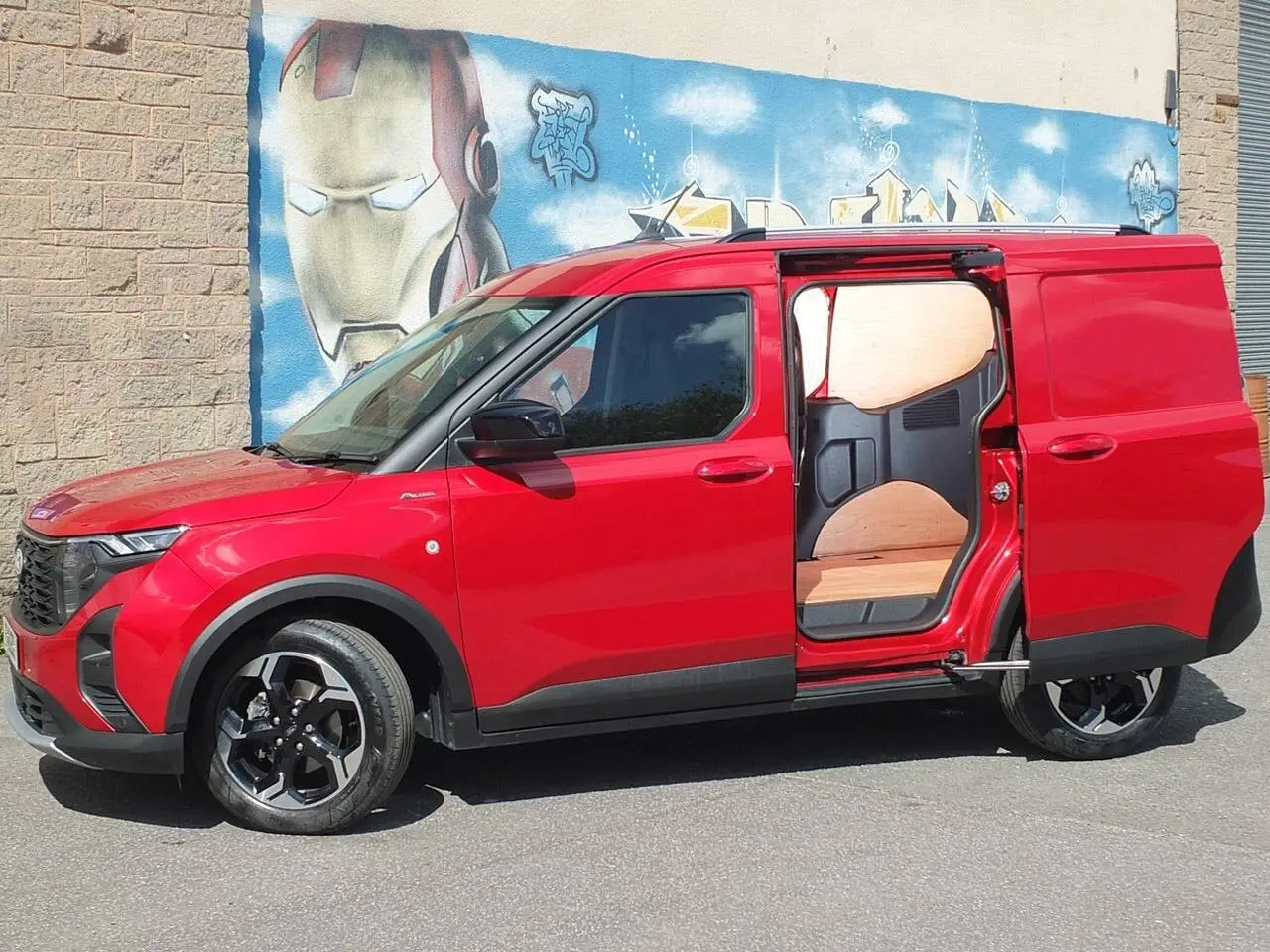 2025 Ford Transit Courier, photo 4