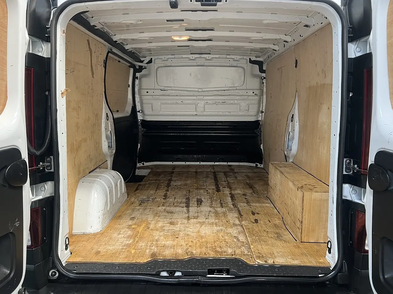 2023 Renault Trafic, photo 3