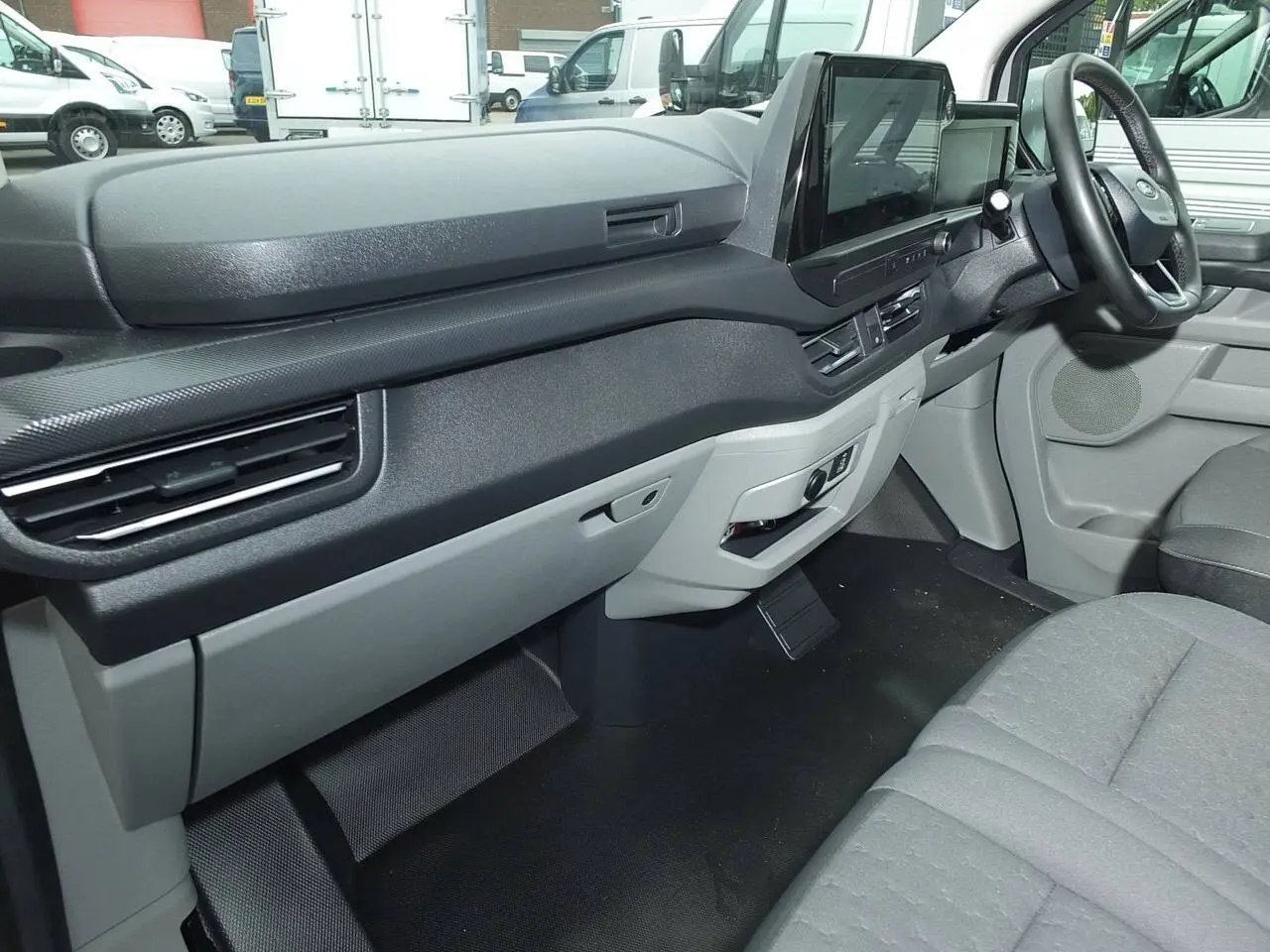 2024 Ford Transit Custom, photo 6
