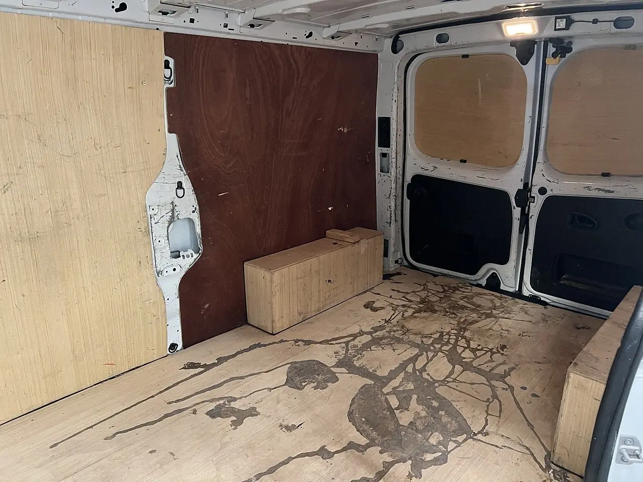 2023 Renault Trafic, photo 3