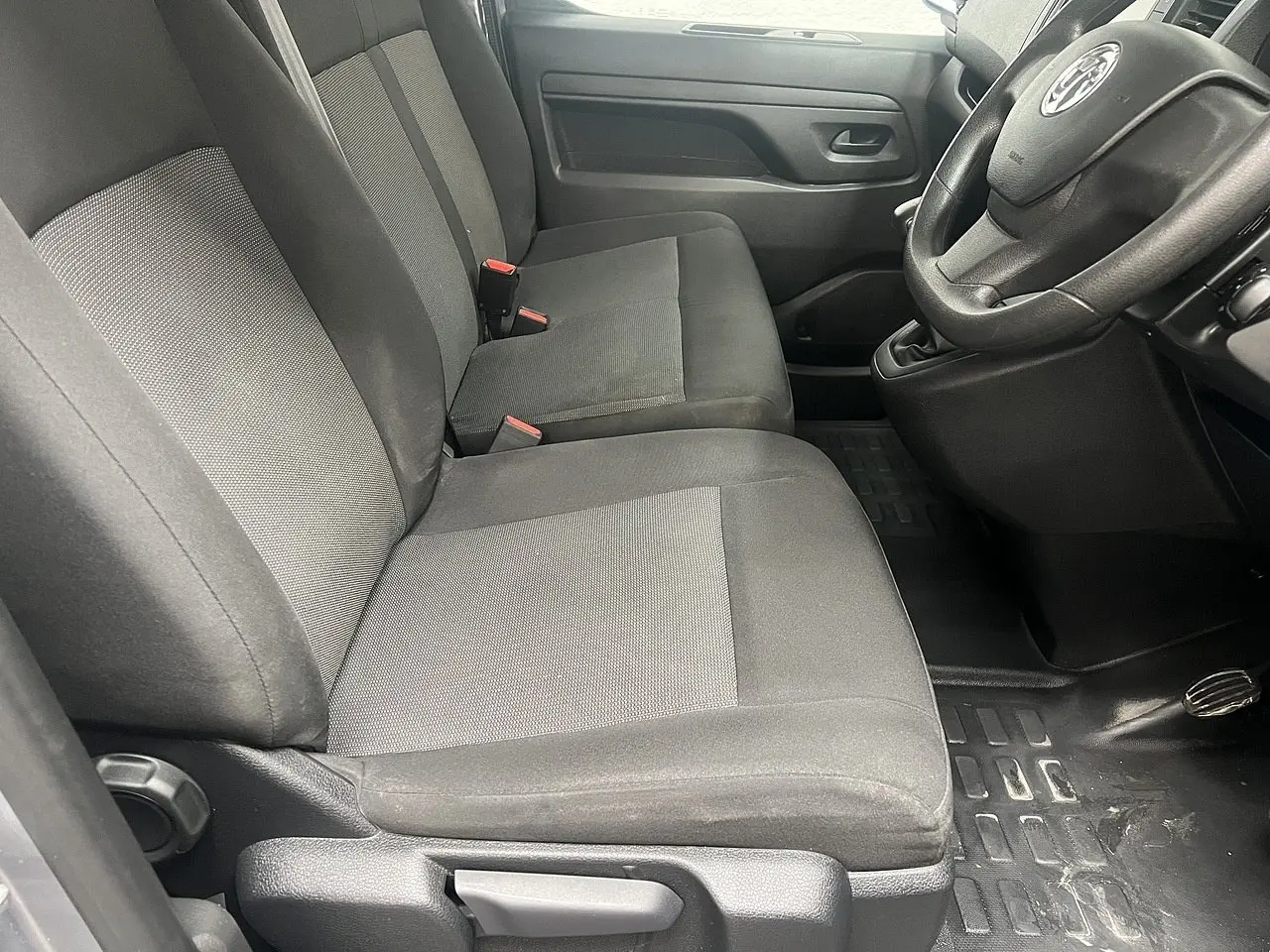2023 Vauxhall Vivaro, photo 6