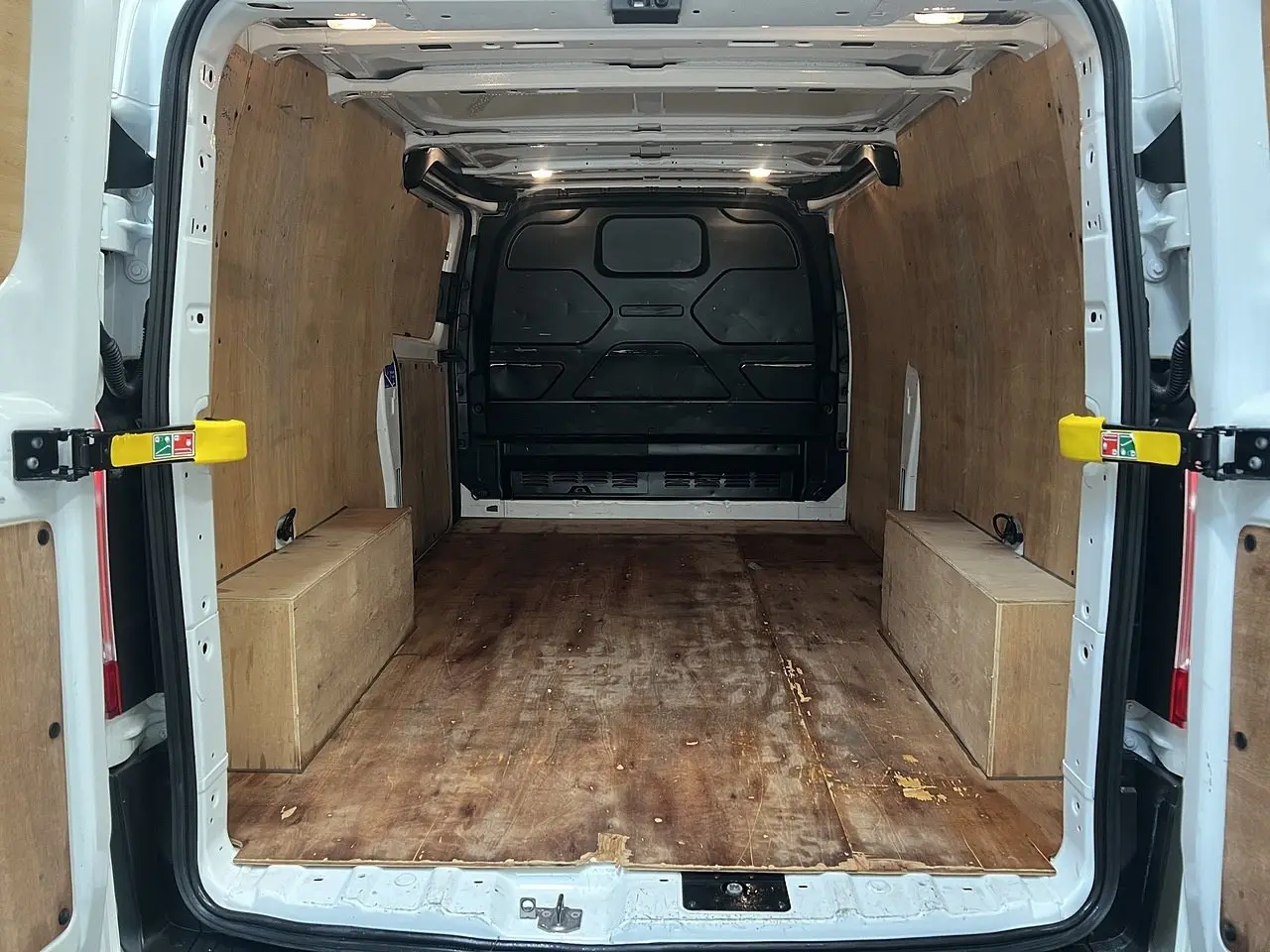 2023 Ford Transit Custom, photo 3